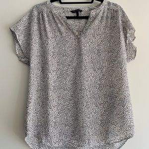 Banana Republic Business Tee!